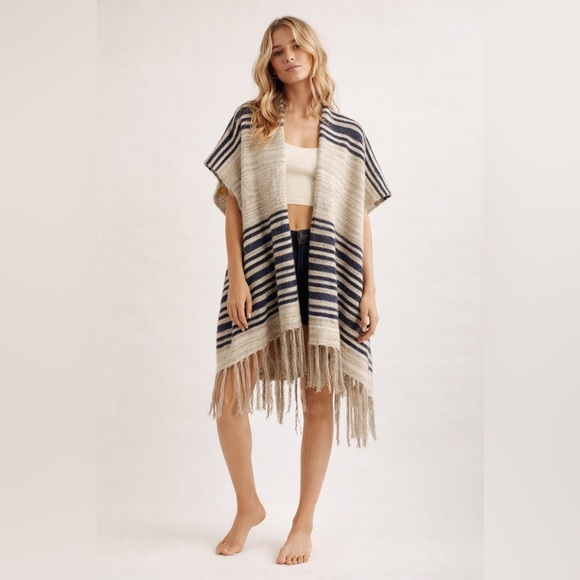 Minkas Striped Knit Poncho Cardigan Fringe Open Front Boho Shawl Wrap Sweater - Picture 2 of 9